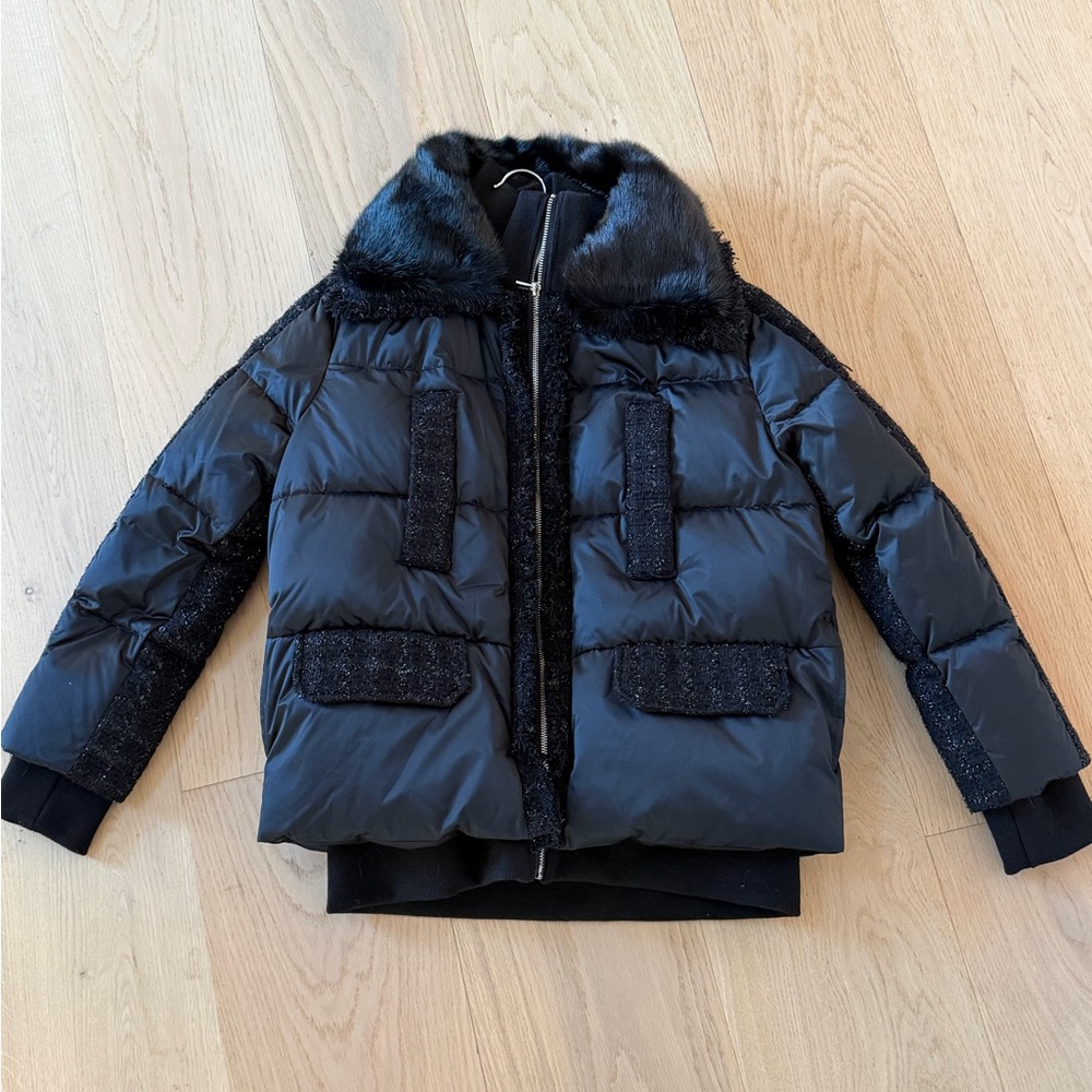 Max&Moi women’s black puffer with tween accents and fur collar